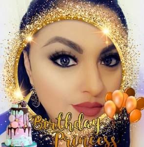 Meet your Posher, Isela